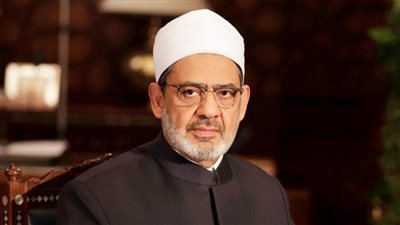 شيخ الأزهر يهنئ البابا تواضروس والإخوة المسيحيين بعيد القيامة المجيد