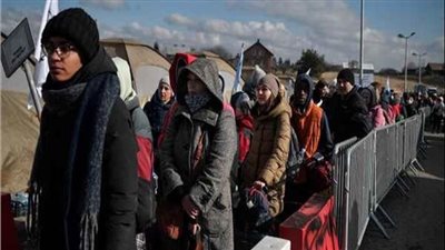  السلطات الأوكرانية تعلن تعليق الممرات الإنسانية لإجلاء المدنيين من شرق البلاد