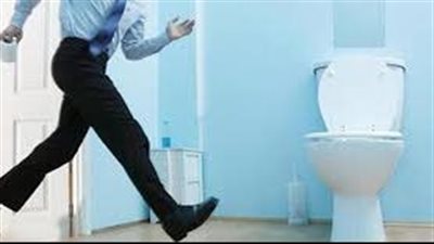 خبيرة بريطانية تحذر من الجلوس لفترة طويلة على كرسي المرحاض