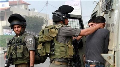  القوات الإسرائيلية تعتقل 15  فلسطينيًا من مدن الضفة الغربية
