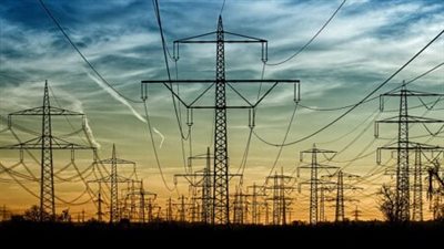 إيران تعتزم استيراد الكهرباء لمواجهة أزمة الصيف