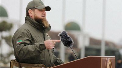  الرئيس الشيشاني يتعهد بسيطرة القوات الروسية على مصنع أزوفستال