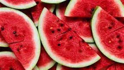 البطيخ يحتوي على الكثير من العناصر الغذائية.. تعرف عليها!