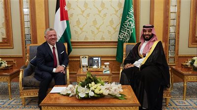 عاجل.. محمد بن سلمان يطمئن على صحة ملك الأردن