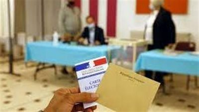 فرنسا.. العد التنازلي بانتظار حلول الأحد موعد جولة حاسمة للانتخابات الرئاسية