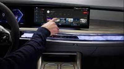 كيف تنافس بي إم دبليو تسلا ومرسيدس؟