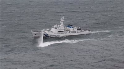 اليابان.. فقدان قارب سياحي على متنه 26 شخصا 