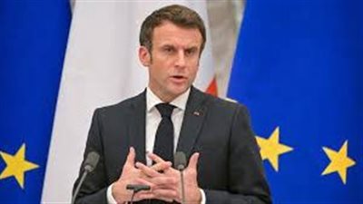 منصات إعلامية فرنسية تدعو الناخبين إلى إعادة إيمانويل ماكرون إلى قصر الإليزيه