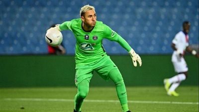 نافاس يشترط رحيل دوناروما للبقاء في باريس سان جيرمان