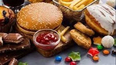 دراسة حديثة: الجري بقوة قد يقضي على الرغبة الشديدة في تناول الوجبات السريعة