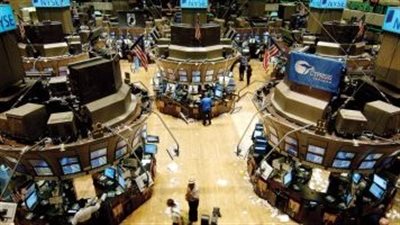 الأسهم الأمريكية تعمق خسائرها ومؤشر ناسداك يهبط بنسبة 3%