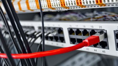  بسبب أعمال تخريب.. تعطل خدمة الإنترنت في عدة مدن فرنسية