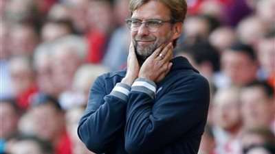 المدير الفني لليفربول الإنجليزي يحذر لاعبيه من 