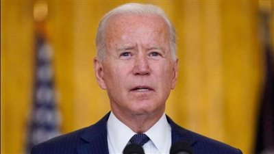 بايدن ونظيره المكسيكي يناقشان محادثات افتراضية