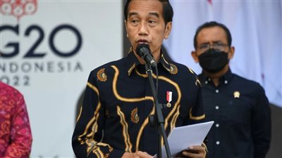  الرئيس الإندونيسي يعلن أنّه دعا نظيره الأوكراني إلى قمّة مجموعة العشرين 