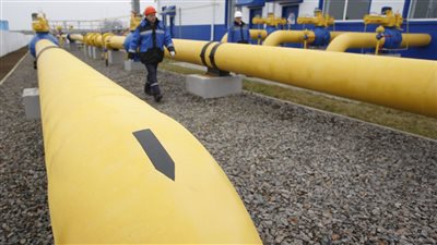 خبير ياباني يحذر من عواقب وخيمة في حال فرض الاتحاد الأوروبي حظرا على الغاز الروسي