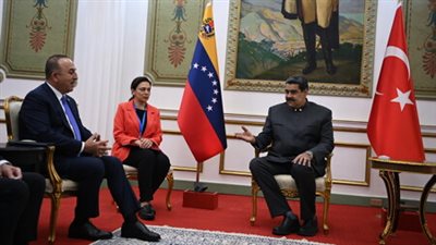 الرئيس الفنزويلي يدعو تركيا إلى زيادة الاستثمارات في بلاده
