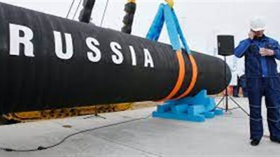  دبلوماسيون بالاتحاد الأوروبي: الحكومة الاتحادية تدعم خططا تهدف لوقف استيراد النفط الروسي