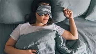 باحثون: 7 ساعات هي القدر المثالي من النوم للأشخاص في منتصف العمر