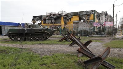 بالمدفعية والطيران.. روسيا تقصف مصنع آزوفستال في ماريوبول