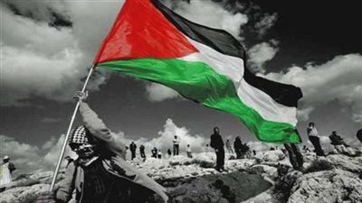 حركة فتح الفلسطينية تعلن النفير العام لمواجهة تعدي قوات الاحتلال الإسرائيلي على المسجد الأقصى 