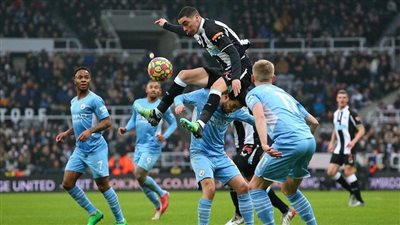ما هو موعد مباراة مانشستر سيتي ونيوكاسل في الدوري الإنجليزي؟