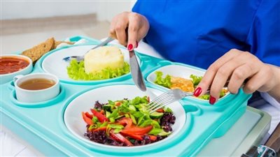 تعرف على أفضل رجيم بعد الولادة القيصرية