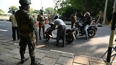  شرطة سريلانكا تعلن حظر تجول لأجل غير مسمى في العاصمة كولومبو