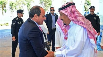 هاتفيًا.. الرئيس السيسي يتصل بخادم الحرمين للاطمئنان على صحته