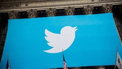 تراجع سهم تويتر بعد تحذيرات من إعادة تسعيره