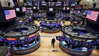  بورصة وول ستريت تغلق على انخفاض حاد 