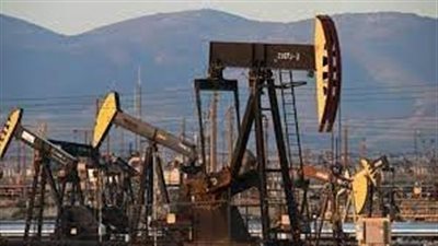 تراجع أسعار النفط بشكل حاد مع تزايد المخاوف من ركود عالمي قد يتسبب في تراجع الطلب على النفط