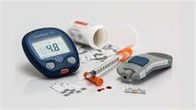 جهاز جديد يتم ارتداؤه ويثبت على الذراع قياس نسبة السكر في الدم 