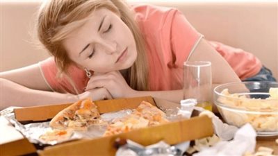 الشعور بالصداع بعد تناول الطعام يمكن أن يشير إلى مرض السكري