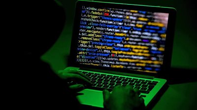 هاكرز موالين لروسيا يشنون هجوما إلكترونيا ضد مواقع إيطالية