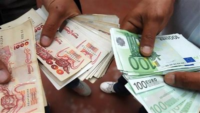  سعر اليورو اليوم في الجزائر لدى البنك المركزي 152.57 دينار للشراء و152.65 دينار للبيع