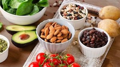 دراسة: تناول الأطعمة الغنية بمضادات الأكسدة قد يساعد في منع الخرف