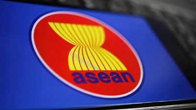 صحيفة تصف قمة 