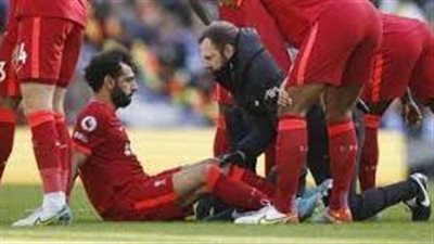 تقارير صحفية تكشف مدى خطورة إصابة صلاح بعد مغادرته ملعب نهائي كأس إنجلترا