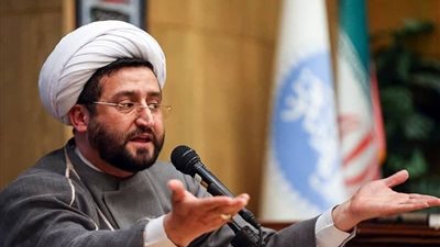 إيران تعتقل زعيم حزب إصلاحي مع استمرار الاحتجاجات