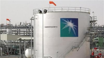 كيف أطاحت شركة أرامكو النفطية السعودية بعملاق التكنولوجيا الأمريكية 