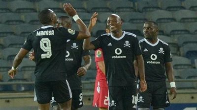 فريق أورلاندو بيراتس الجنوب أفريقي يتأهل إلى المباراة النهائية من بطولة الكونفدرالية الأفريقية