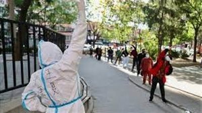 كيف نجحت شنغهاي في وقف انتقال العدوى المجتمعية لفيروس كورونا؟