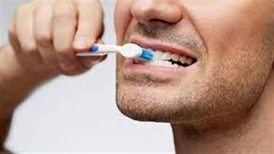 تجنب تنظيف الأسنان بعد وجبة الفطور (الاسباب)