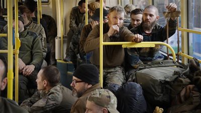 بينهم 80 جريحا.. روسيا تعلن استسلام 959 مقاتلا أوكرانيا من آزوفستال حتى الآن