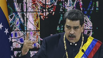 كيف تحاول الولايات المتحدة الأمريكية 