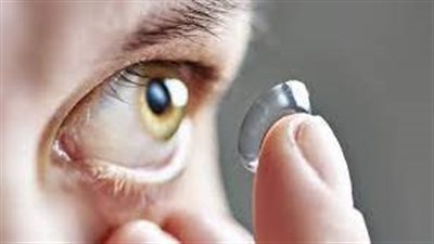  باحثون يتمكنون ابتكار عدسات لاصقة (المهمة)