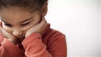 كل ما تريد معرفته حول أسباب وعلاج التشنجات اللاإرادية لدى الأطفال