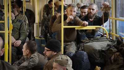 روسيا: استسلام 1900 جندي أوكراني في مصانع آزوفستال