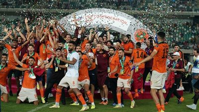 بركلات الترجيح.. نهضة بركان يتوج بكأس الكونفدرالية الإفريقية